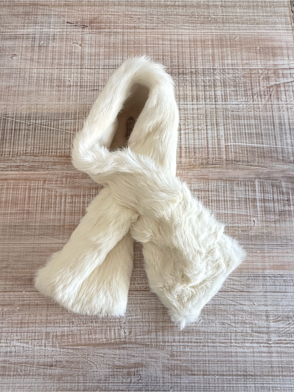 Loft Cream White Faux Fur Scarf NWT
